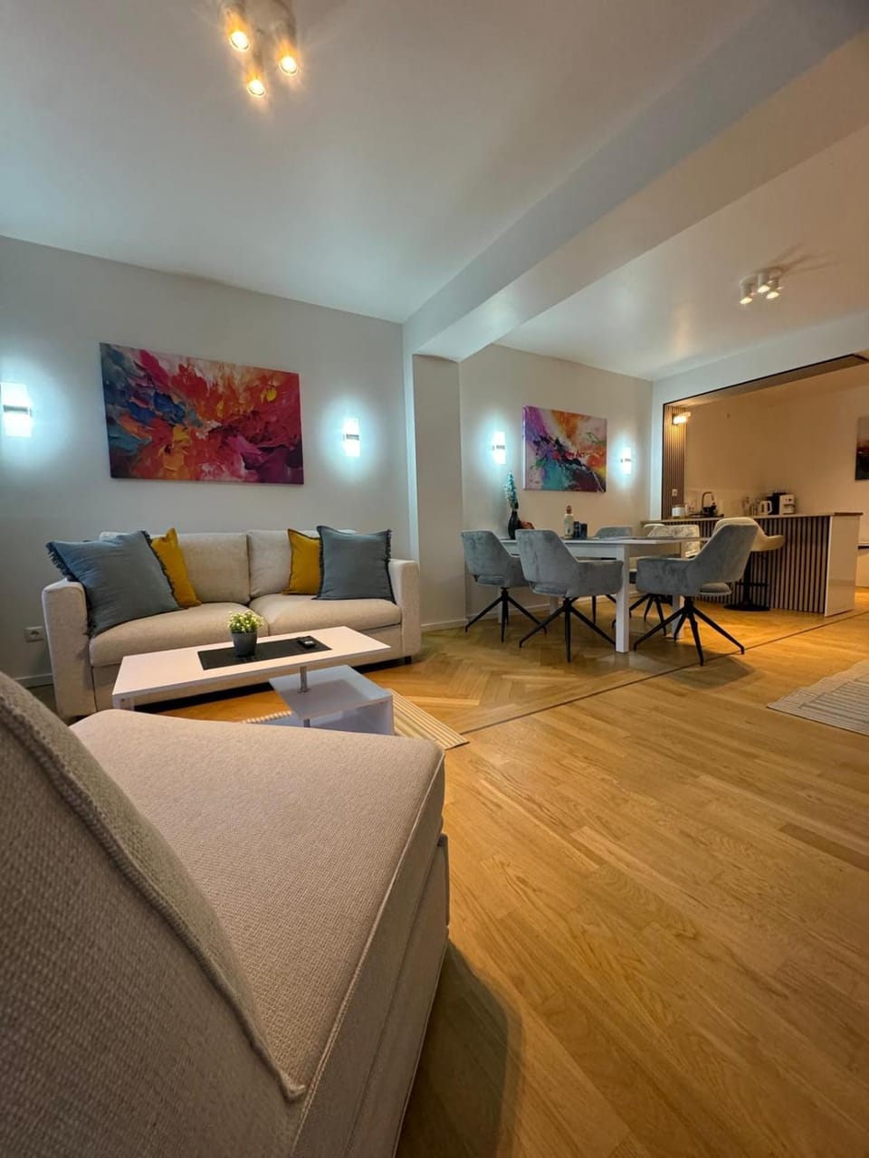 Munich Top Place Nähe Marienplatz mit 2 Schlafzimmer 70 qm Apartment Jennifer Apartment in Munich