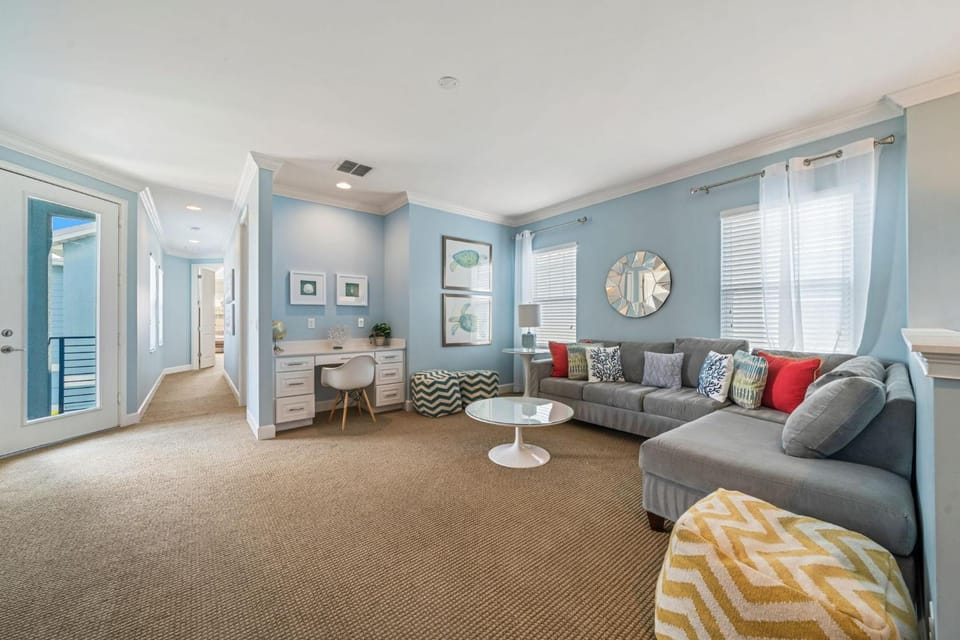 Patriots Breeze House in Four Corners