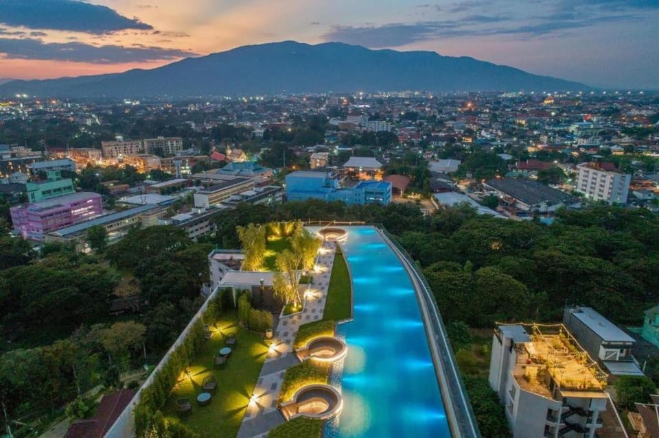 Swimming pool, Swimming pool