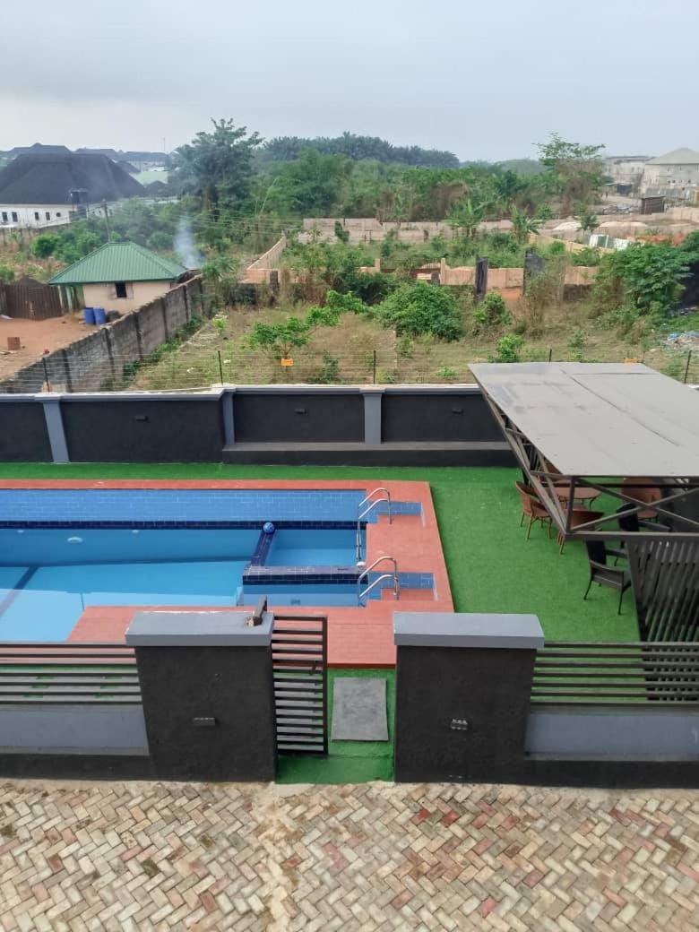 VinRues Apartment and Suites Apartment in Nigeria