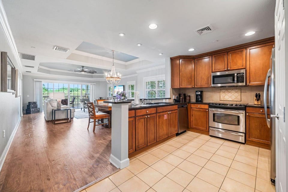 Centre Court Seagrove House in Osceola County