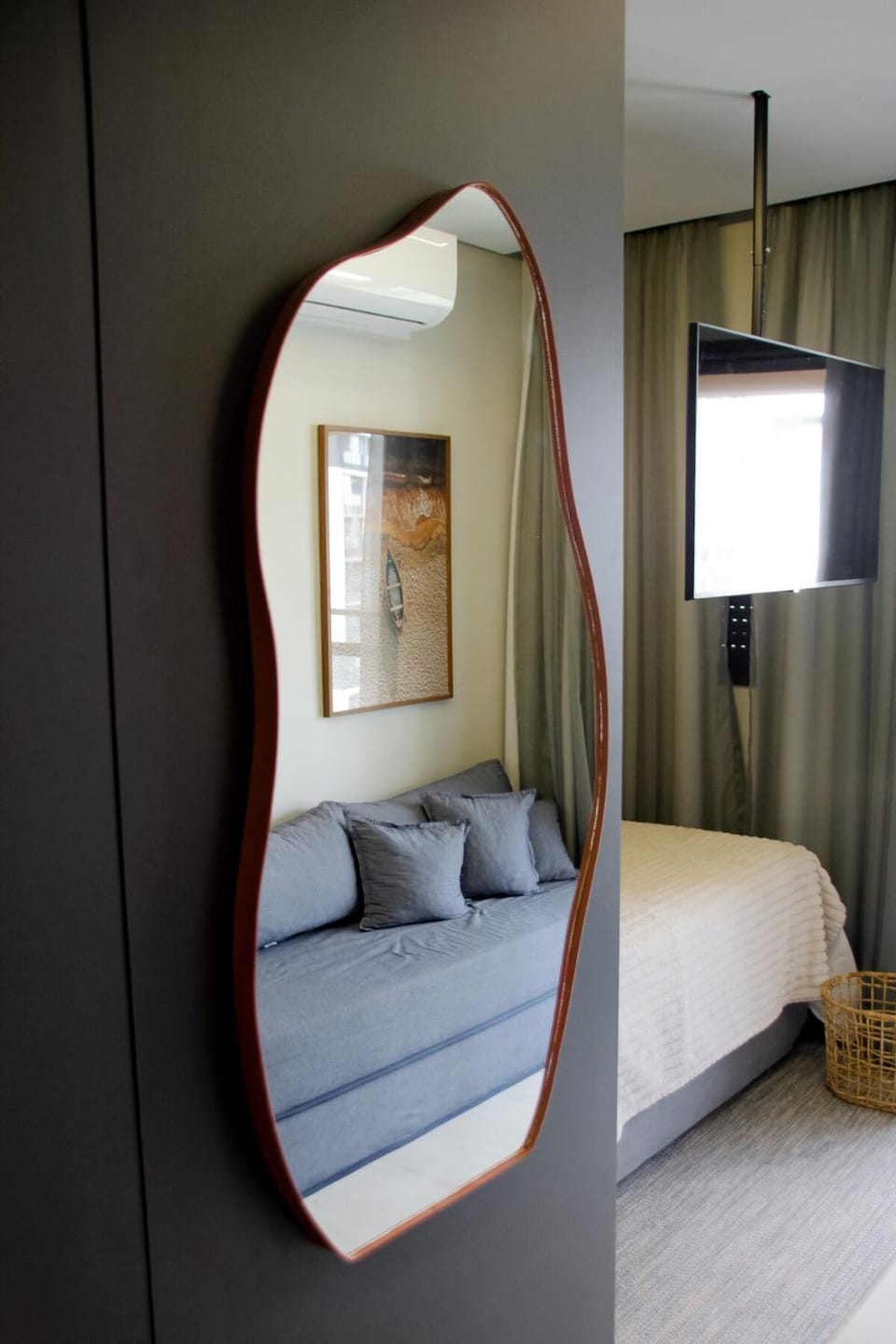 Modern Studio Brooklin 230 meters from the subway Apartment in Sao Paulo City