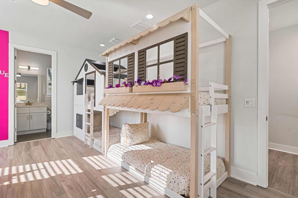 Fairway Bliss House in Four Corners