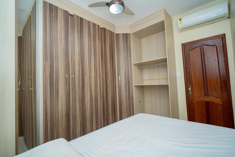 Bed, Photo of the whole room, Bedroom, wardrobe, air conditioner