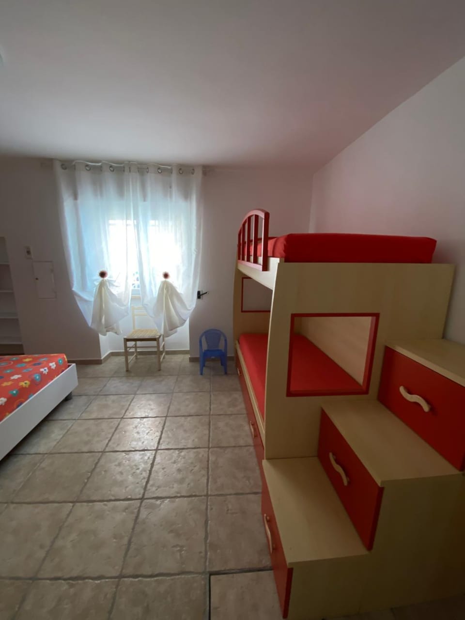 Bed, Bedroom, bunk bed