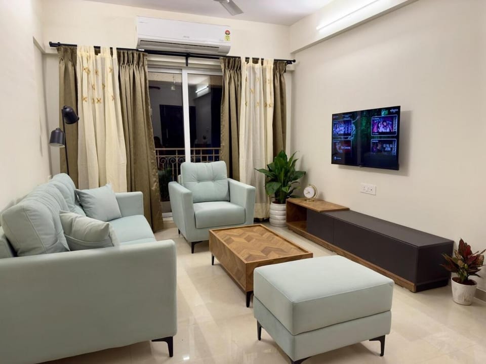 Your Ultimate Edge Awaits! Apartment in Thane