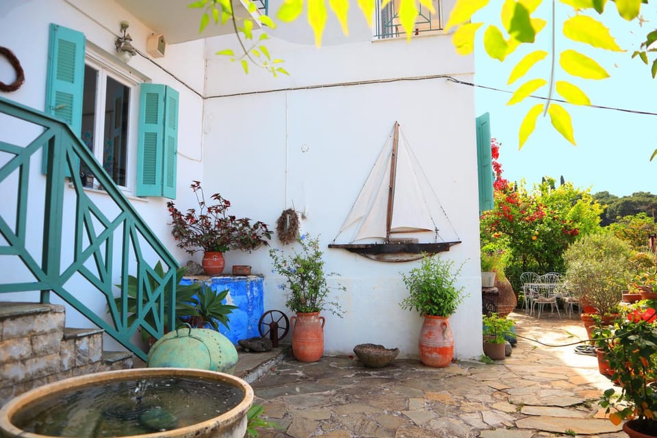 Property building, Garden