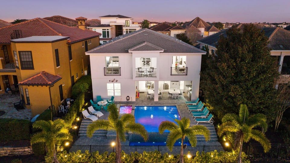 Legends Belleview House in Four Corners