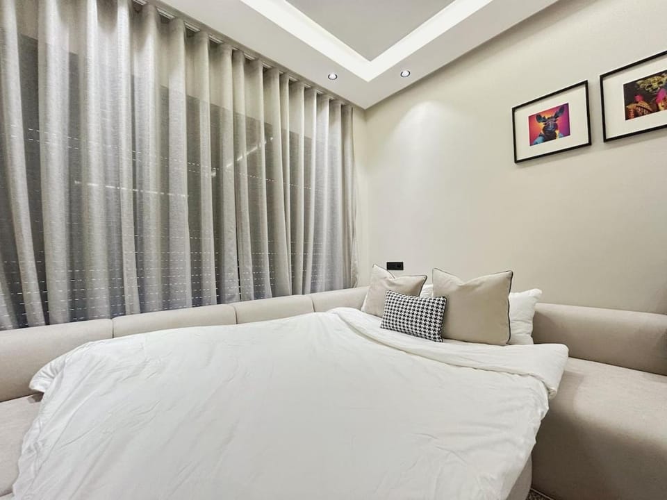 Chic & Design Loft À 5 Minutes de la Corniche Apartment in Casablanca