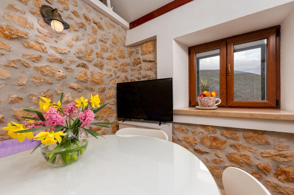 Story Stone House Apartment in Split-Dalmatia County