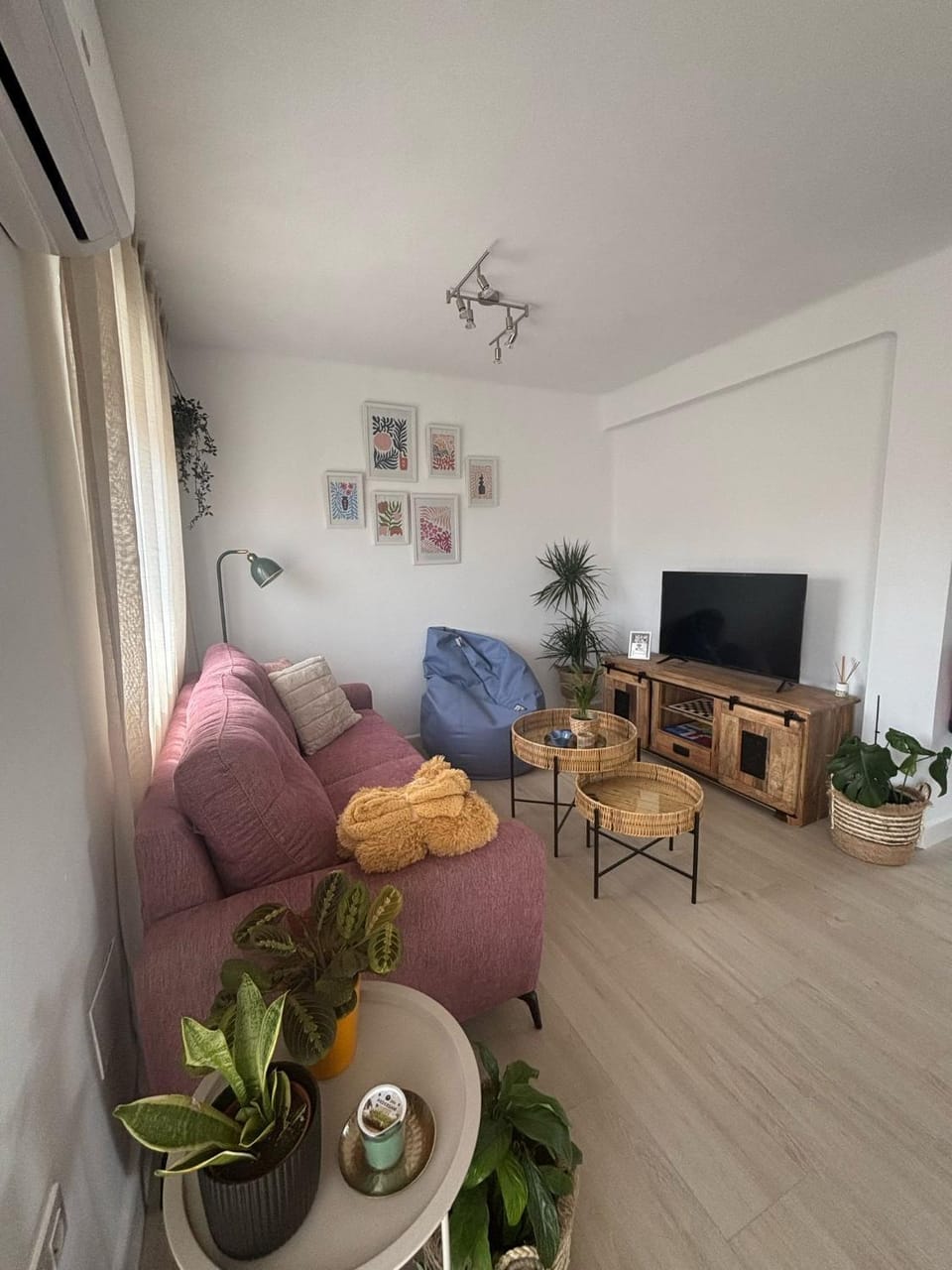 TV and multimedia, Living room