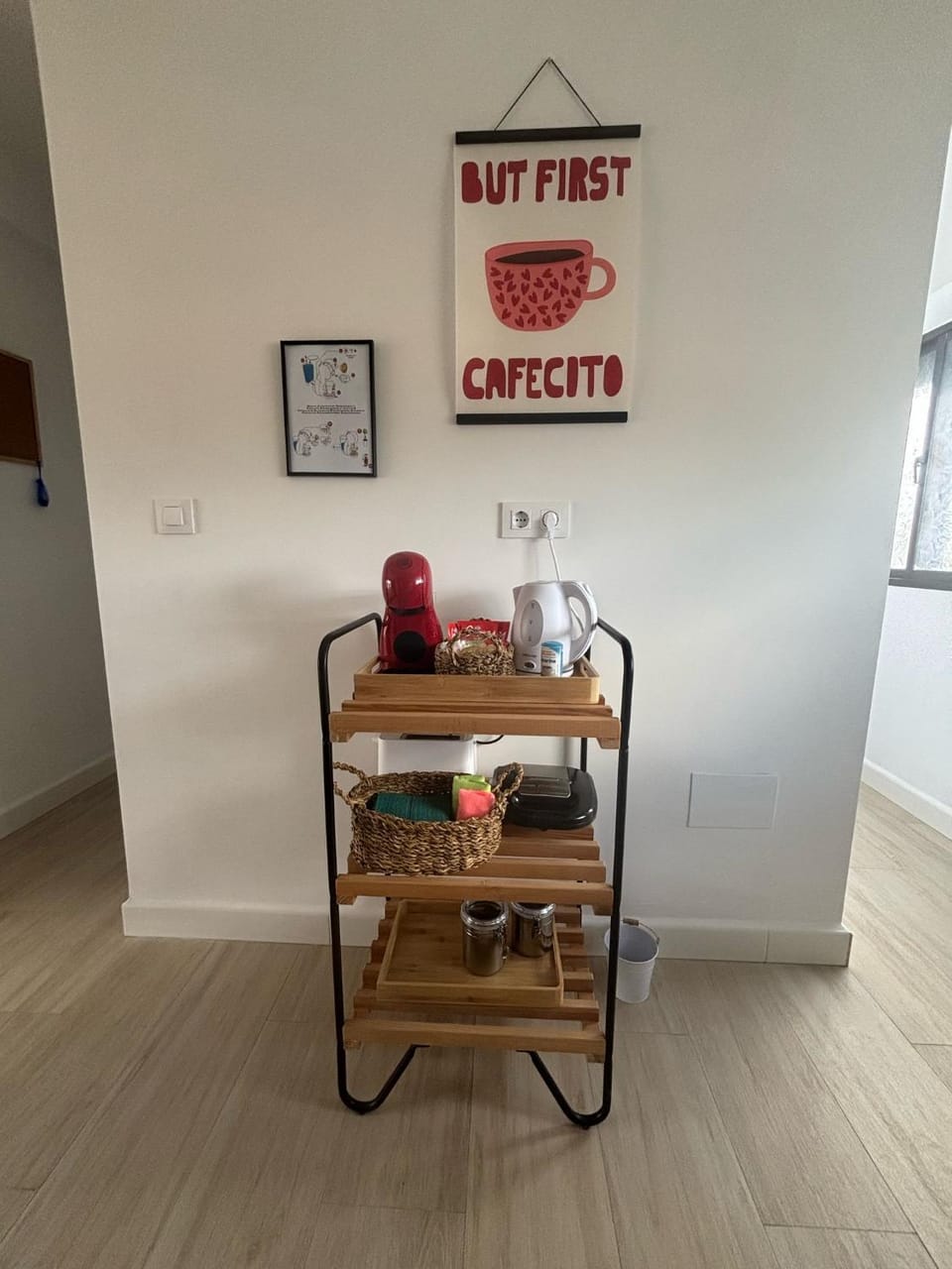 Coffee/tea facilities