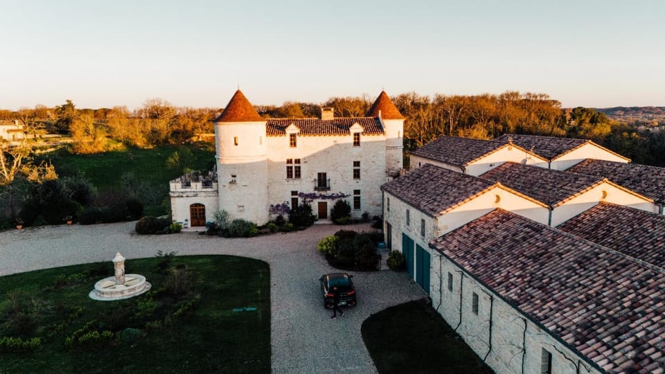 Château LA ROBERTERIE logement entier proche Saint Emilion Villa in Nouvelle-Aquitaine