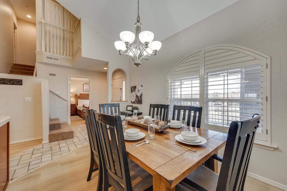 Walk to Branson Strip: Inviting Condo! House in Branson