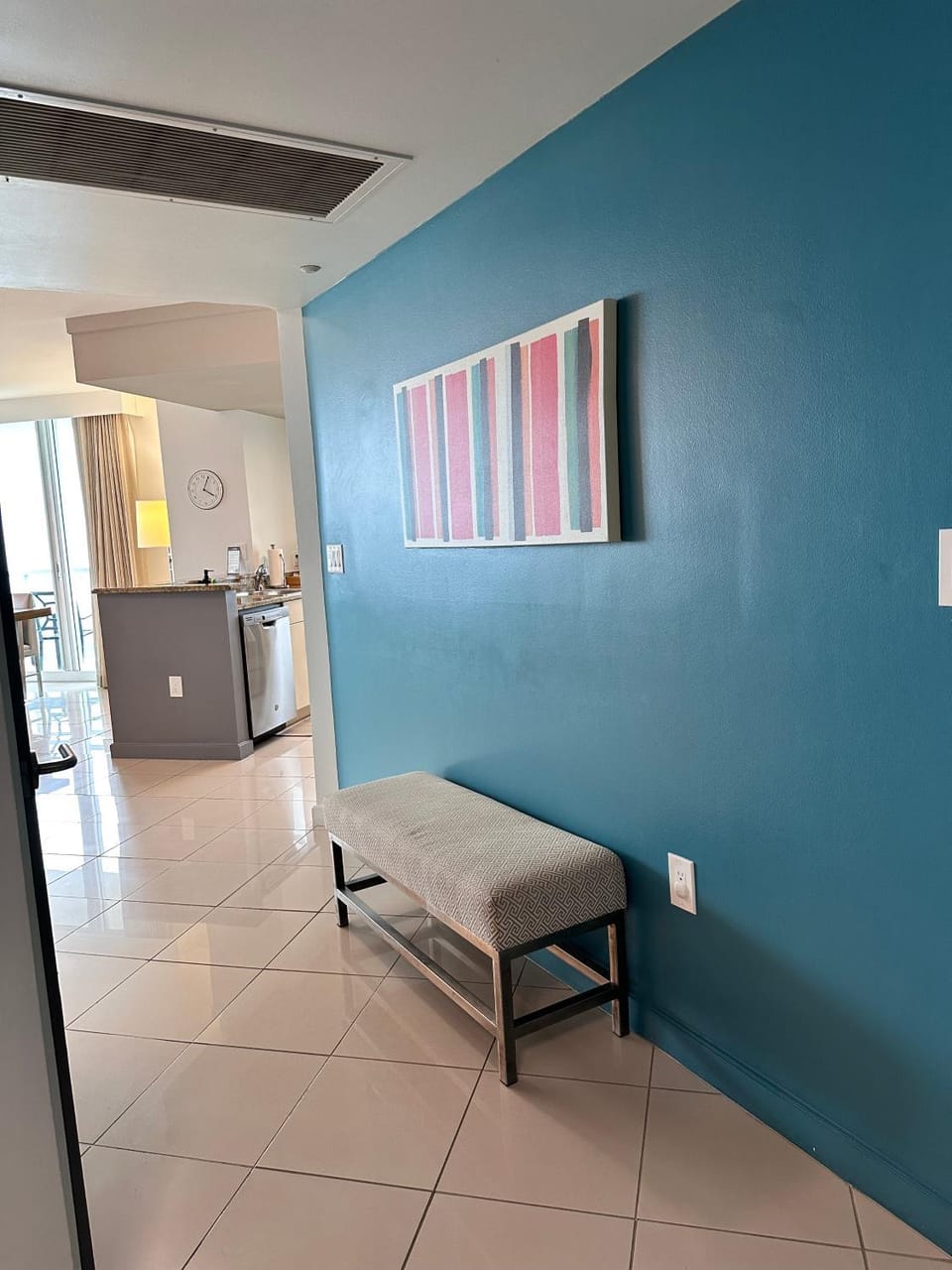 Breathtaking Direct Bay Views 2 bedroom condo with parking Apartment in Coconut Grove