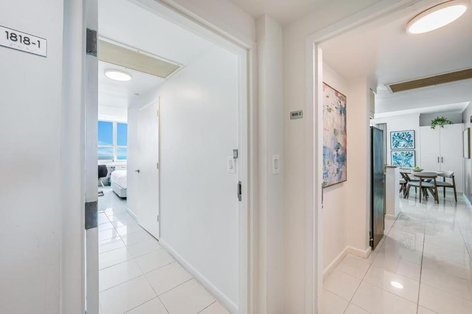 2 bedroom Bay View Beauty in Coconut Grove- Parking for 2 cars included! Apartment in Coconut Grove