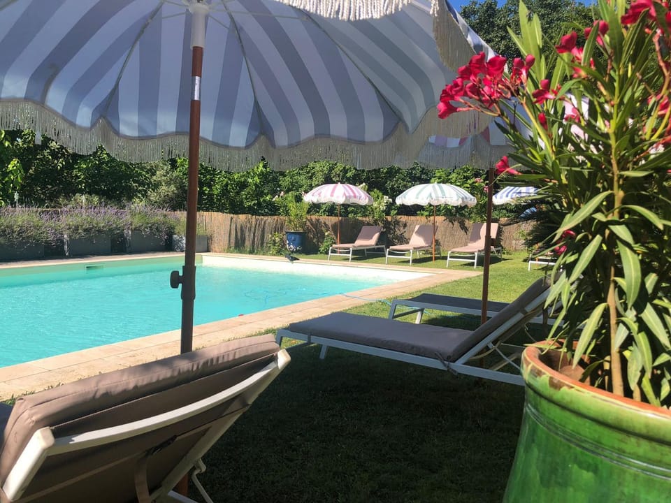 Domaine Saint-Laurent House in Berrias-et-Casteljau