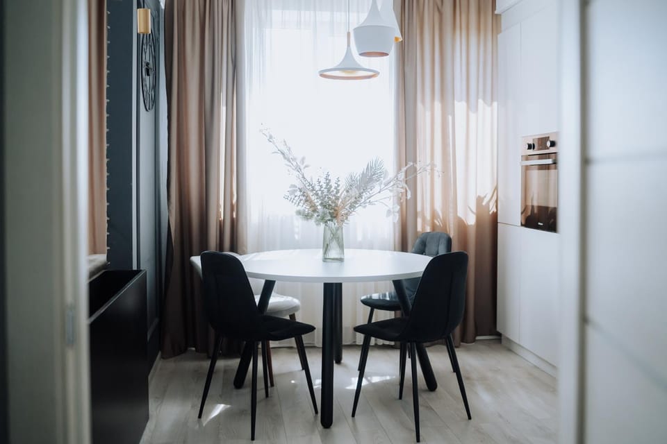 Living room, Seating area, Dining area