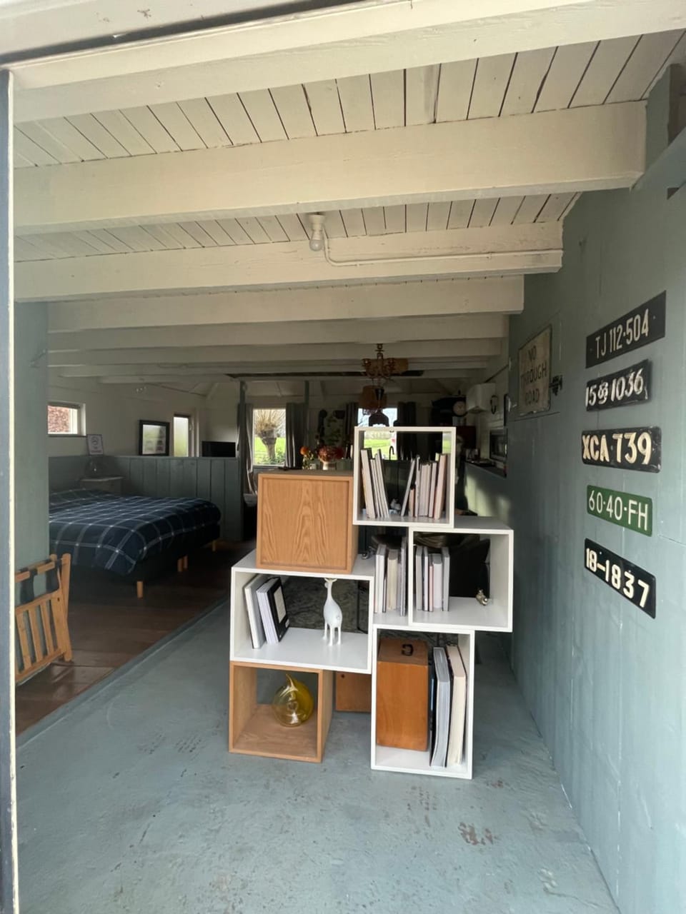 Holiday cottage de Garage Inn Bed and Breakfast in South Holland (province)