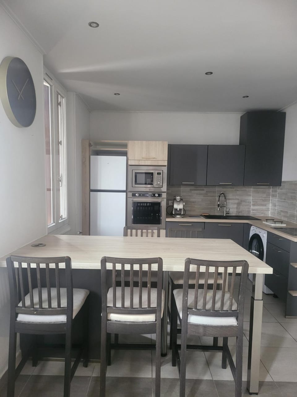Kitchen or kitchenette, Dining area, dishwasher, oven, stove, toaster