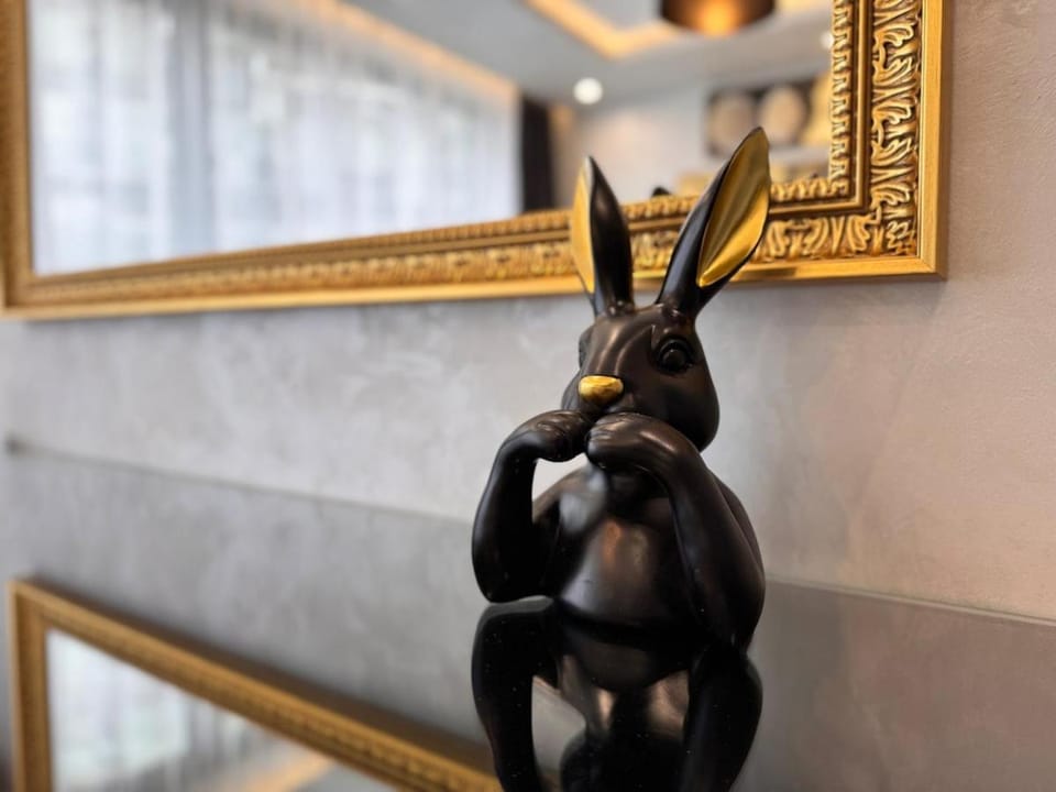 Decorative detail