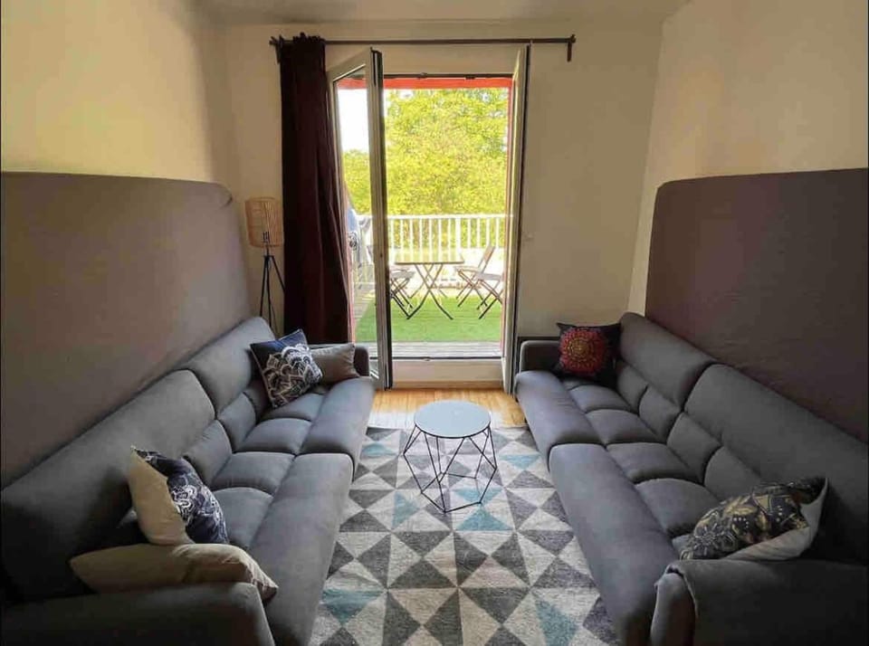 BXX Private complex 10 min PARIS EXPO 12 rooms Villa in Île-de-France