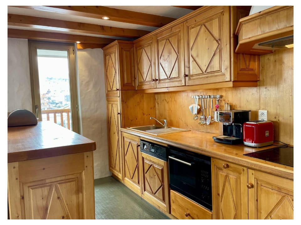 Courchevel Moriond - Appartement 6 pers, 3 ch, Parking privé - FR-1-514-88 Apartment in Saint-Bon-Tarentaise