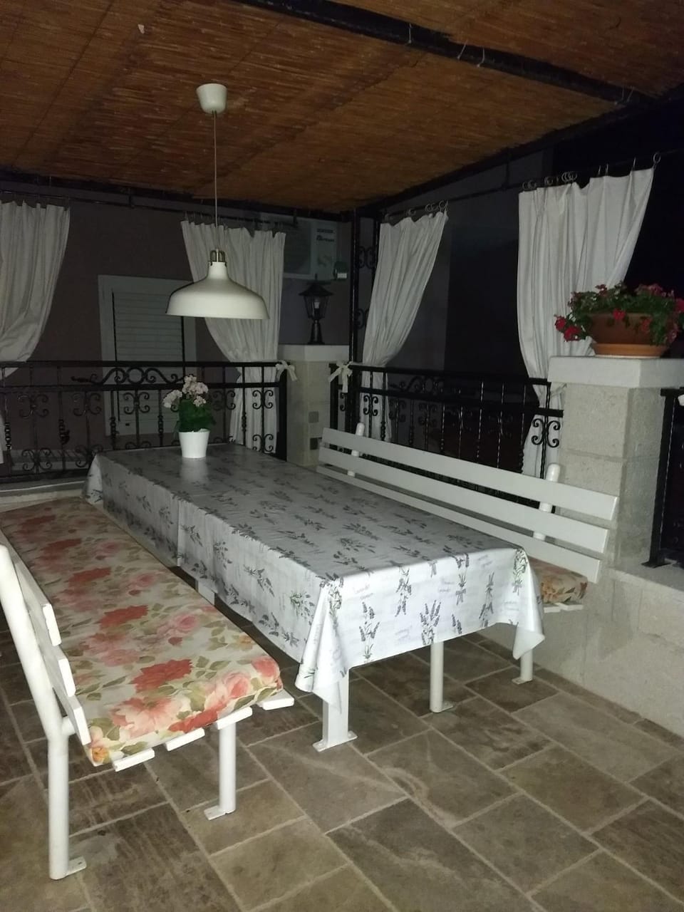 Seating area
