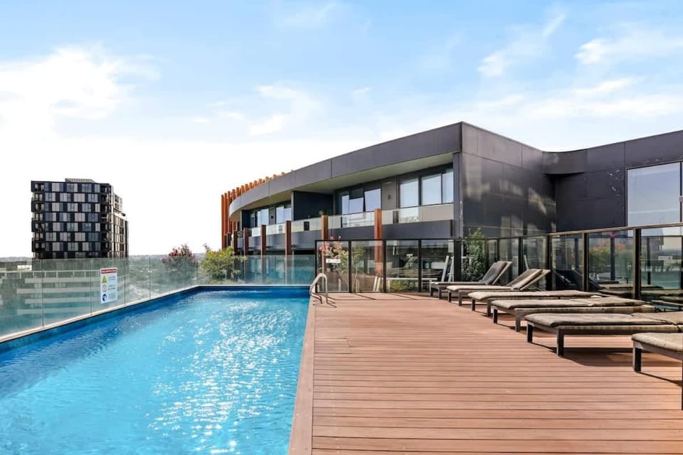 Ivanhoe Penthouse - Amazing view Masterpiece with parking Apartment in Melbourne
