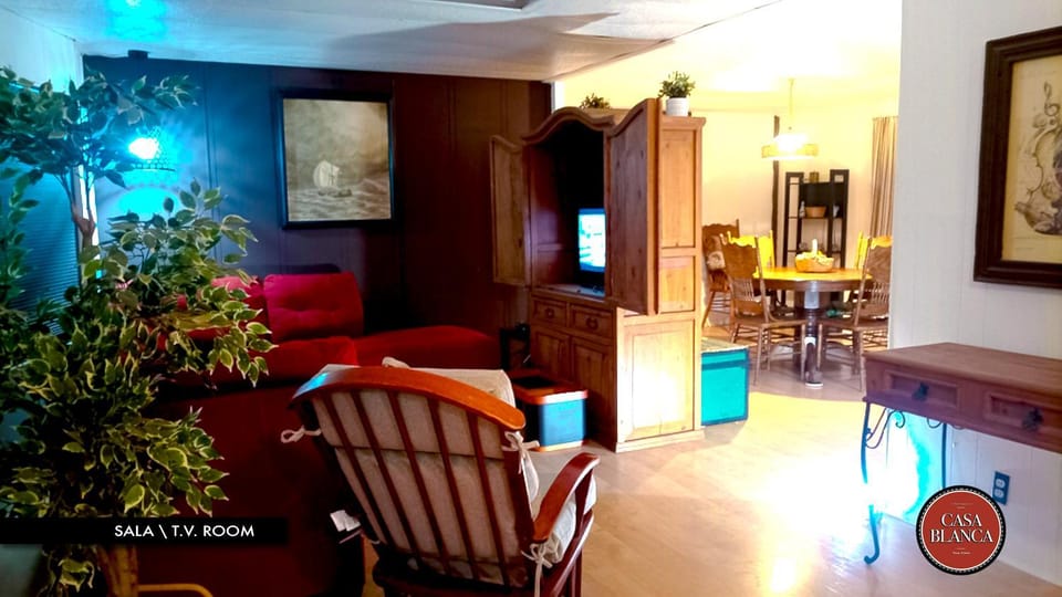 Communal lounge/ TV room, Living room