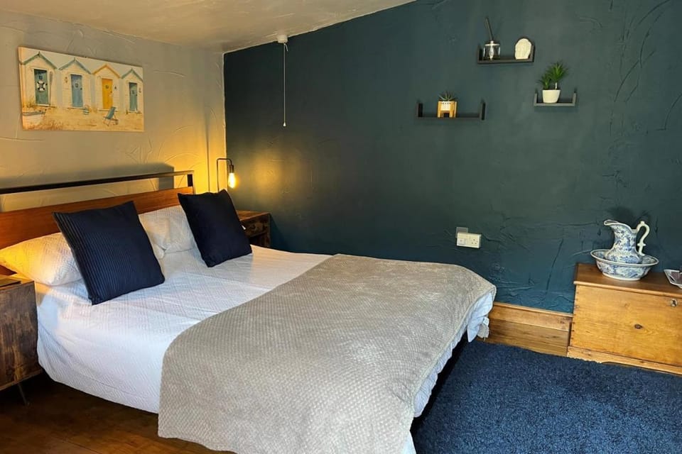Overdale Guesthouse and Free Parking Bed and Breakfast in England