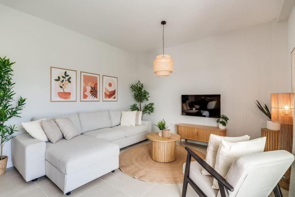 TV and multimedia, Living room, Seating area
