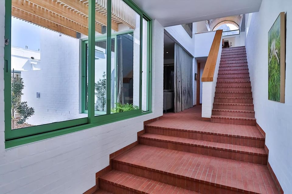 Hyggehus Designer Holiday Home In Voëlklip Apartment in Hermanus
