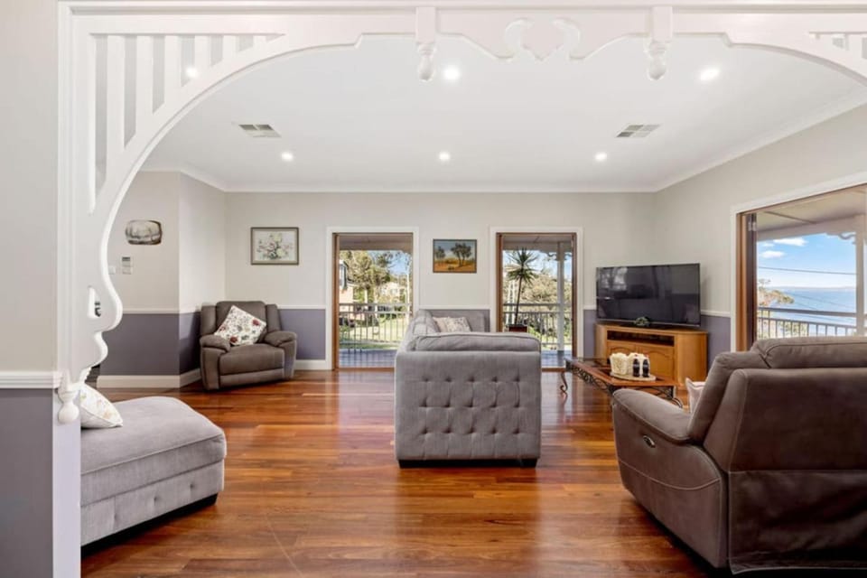 TV and multimedia, Living room