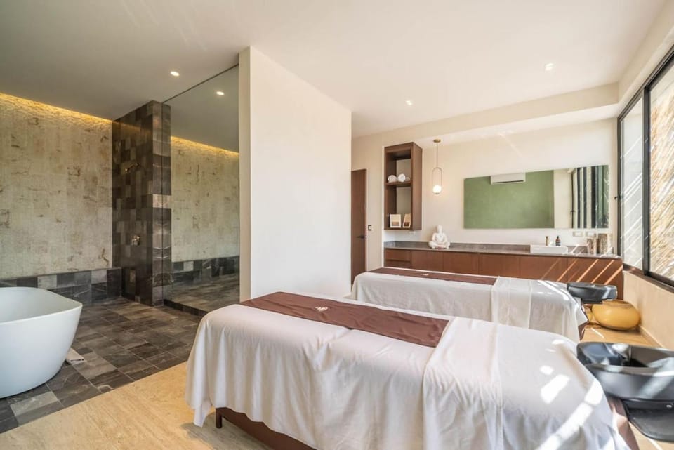 2BR Plunge Pool and Close to Beach House in Tulum