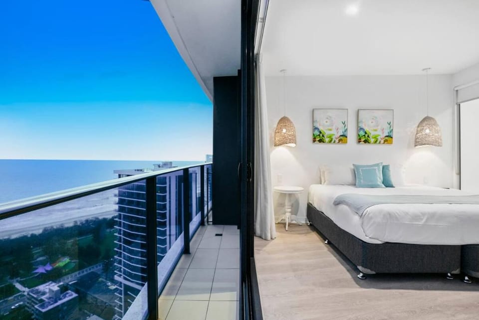 Unit 23303 Oracle Tower 2 Level 33 Apartment in Gold Coast