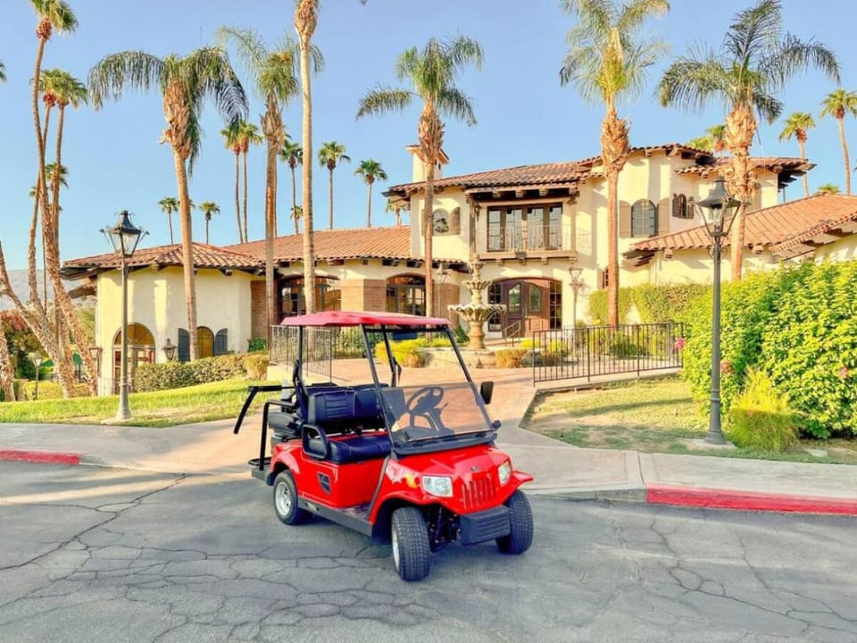 The Palmer Monterey Country Club Hole 6 Resort Amenities House in Rancho Mirage