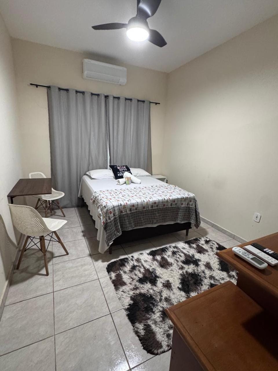 Pousada Hostel Shalom Bed and Breakfast in State of Rio de Janeiro