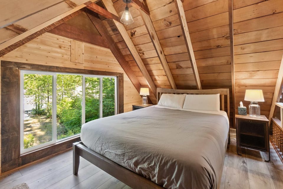 PNW River Cabin Cabin in Washington