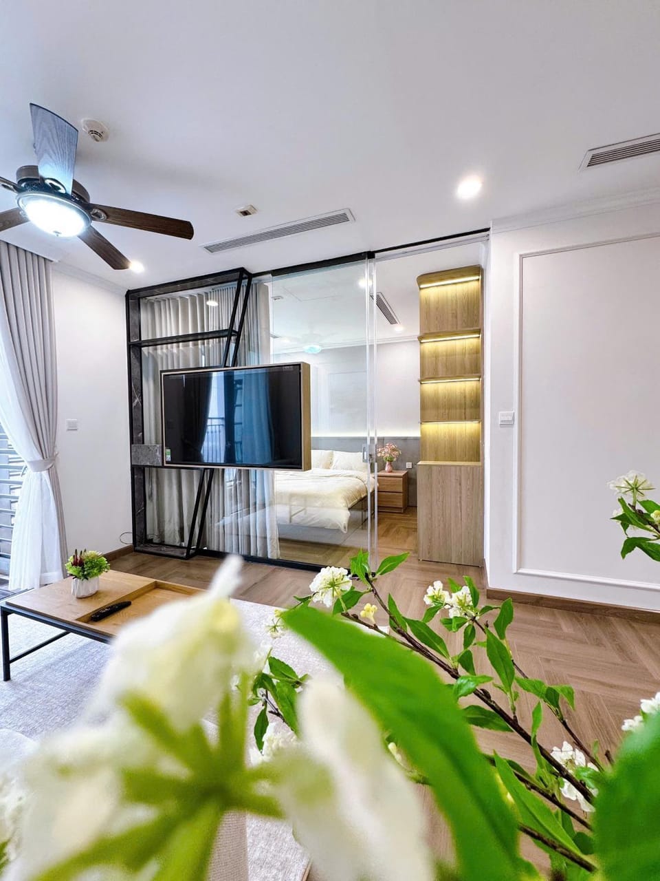 Luxury Apartment in Vinhomes Times City - KaBi Home Apartment in Laos