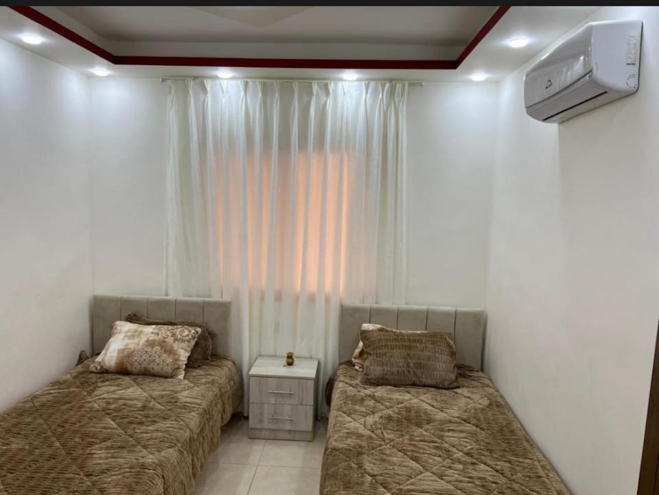 شقه مفروشة ذات اطلالة جميلة ومكان هادئ Apartment in North District