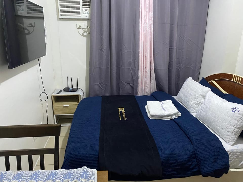 Collins Condotel Apartment in Mandaluyong