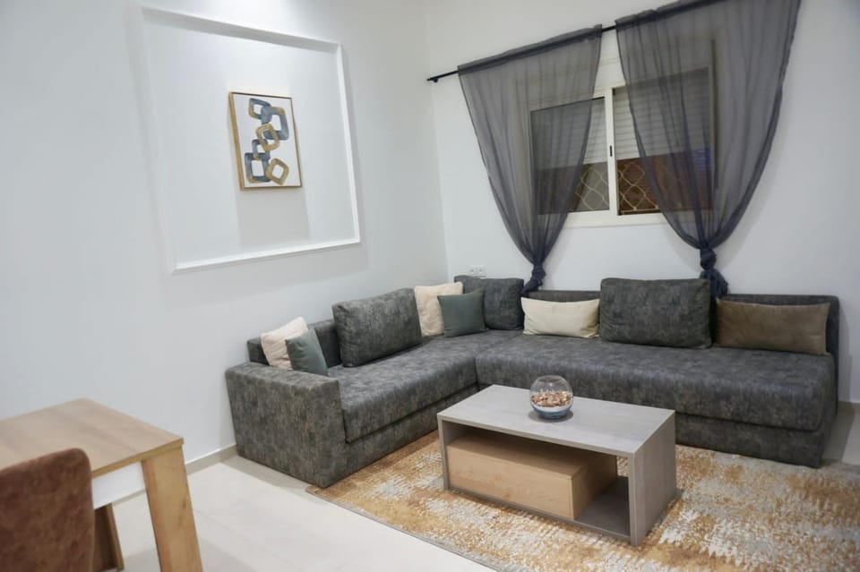Appartement moderne rénové Apartment in Marrakesh