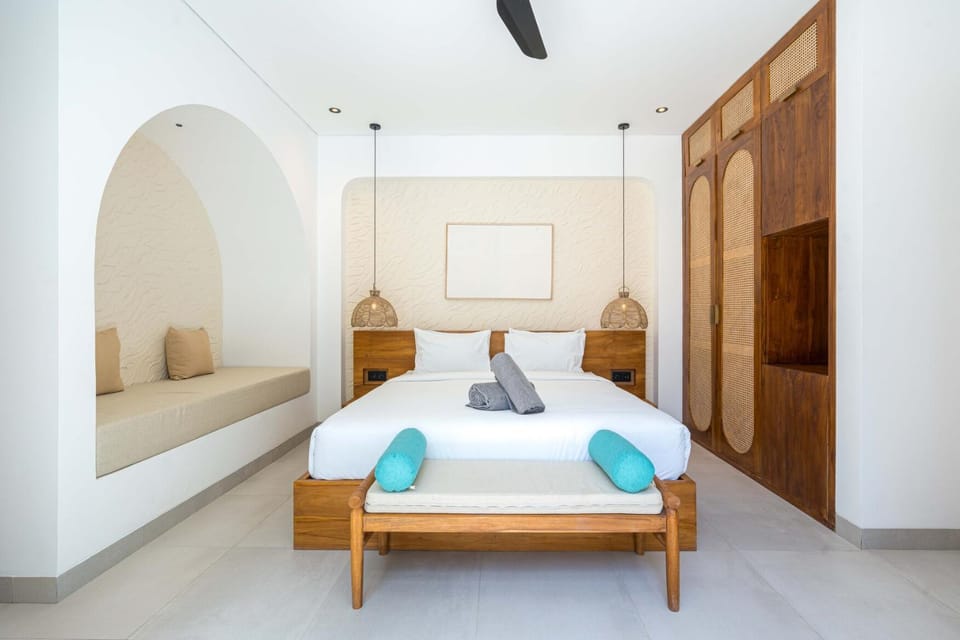 Bed, Photo of the whole room, Bedroom, towels, wardrobe