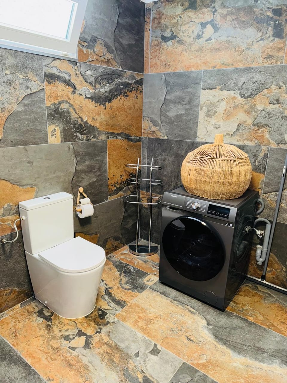 Toilet, Bathroom