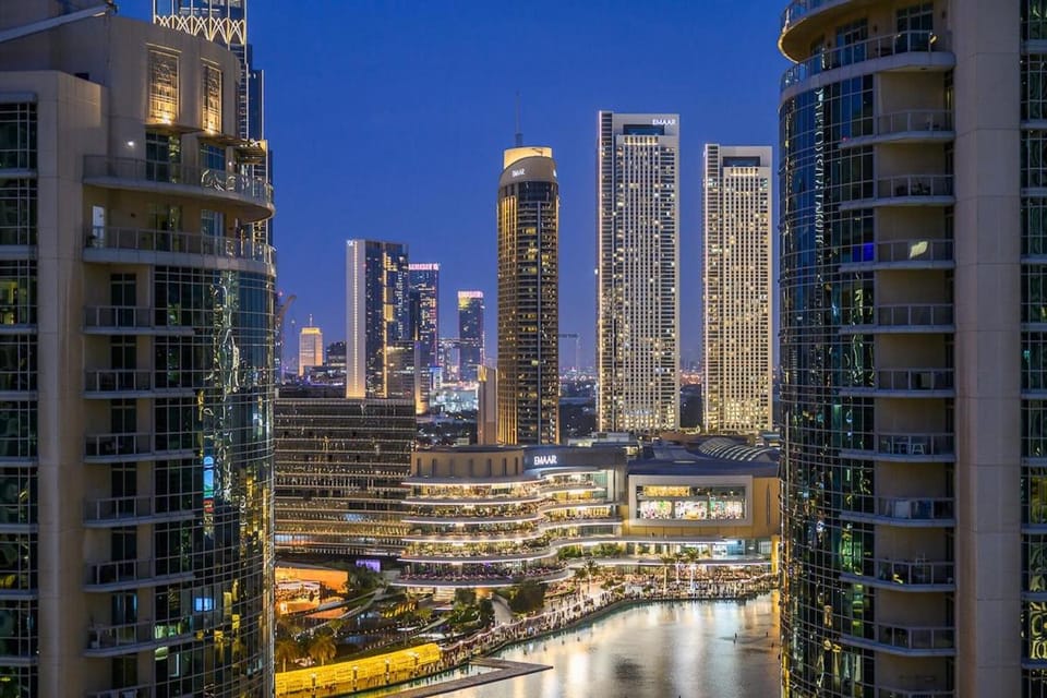 Luxury Apartment with Full Burj & Fountain Views Apartment in Dubai