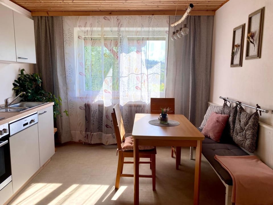 Ruheoase in der Natur nahe am Attersee Vacation rental in Schörfling am Attersee