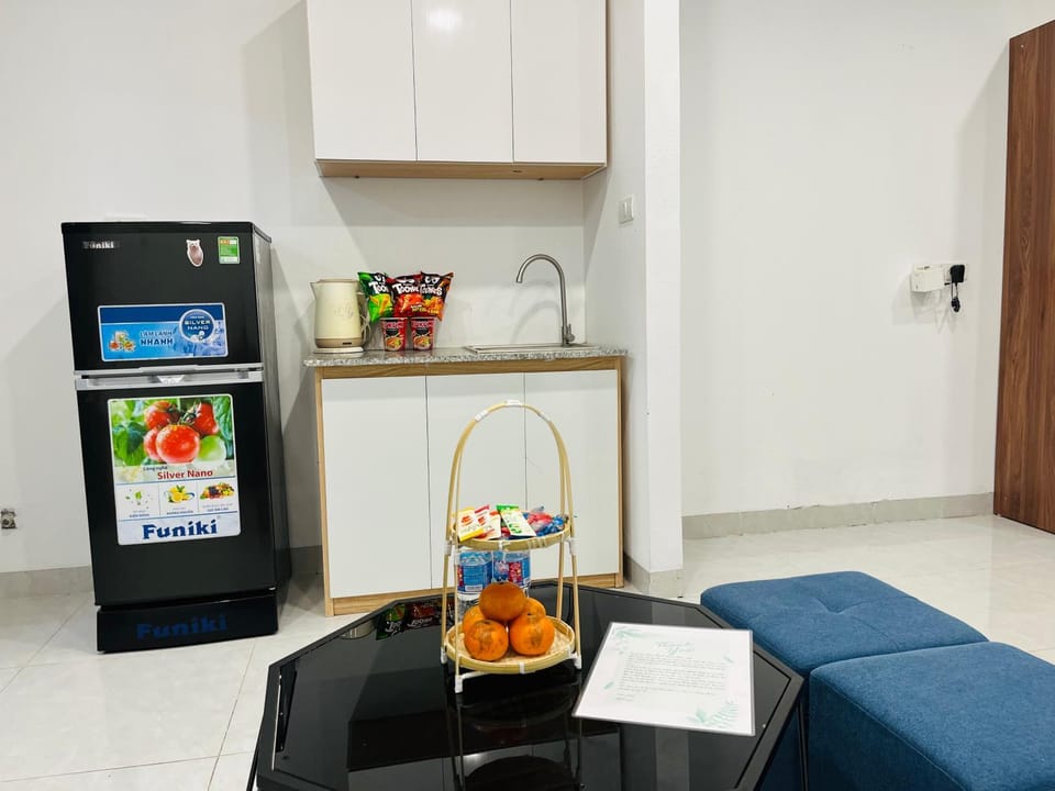 25 House Lạc Long Quân - Tây Hồ Apartment in Hanoi