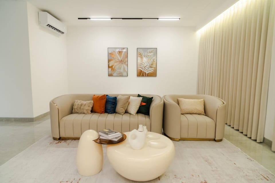 Georgetown Makloom Home KTV & Jacuzzi House in George Town