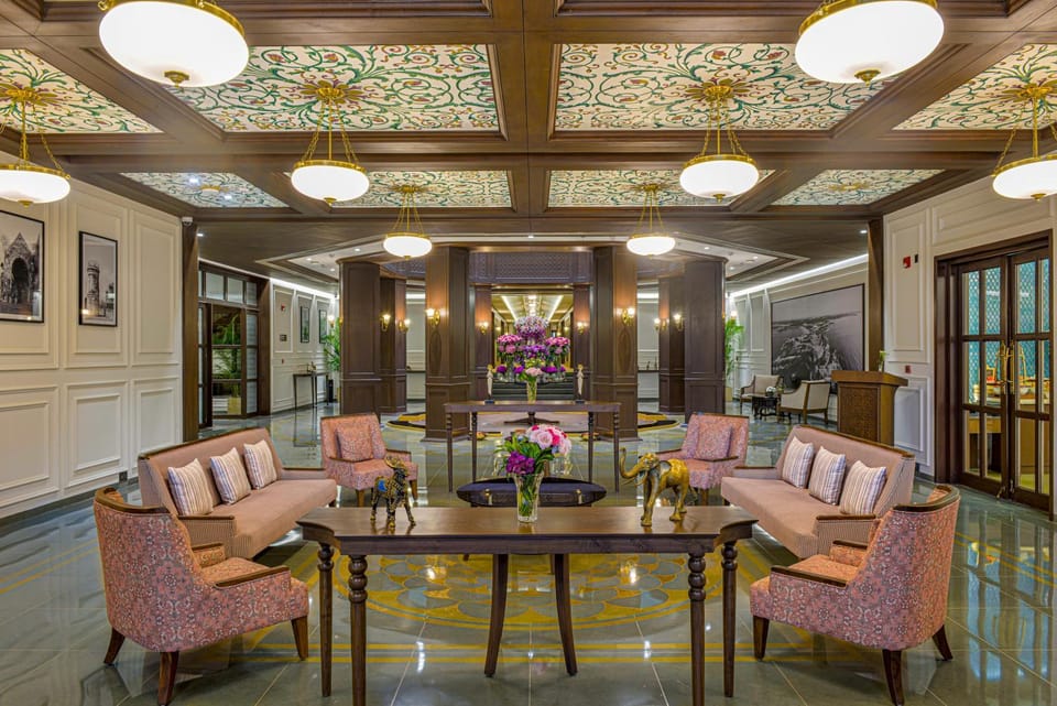 Lobby or reception, Seating area